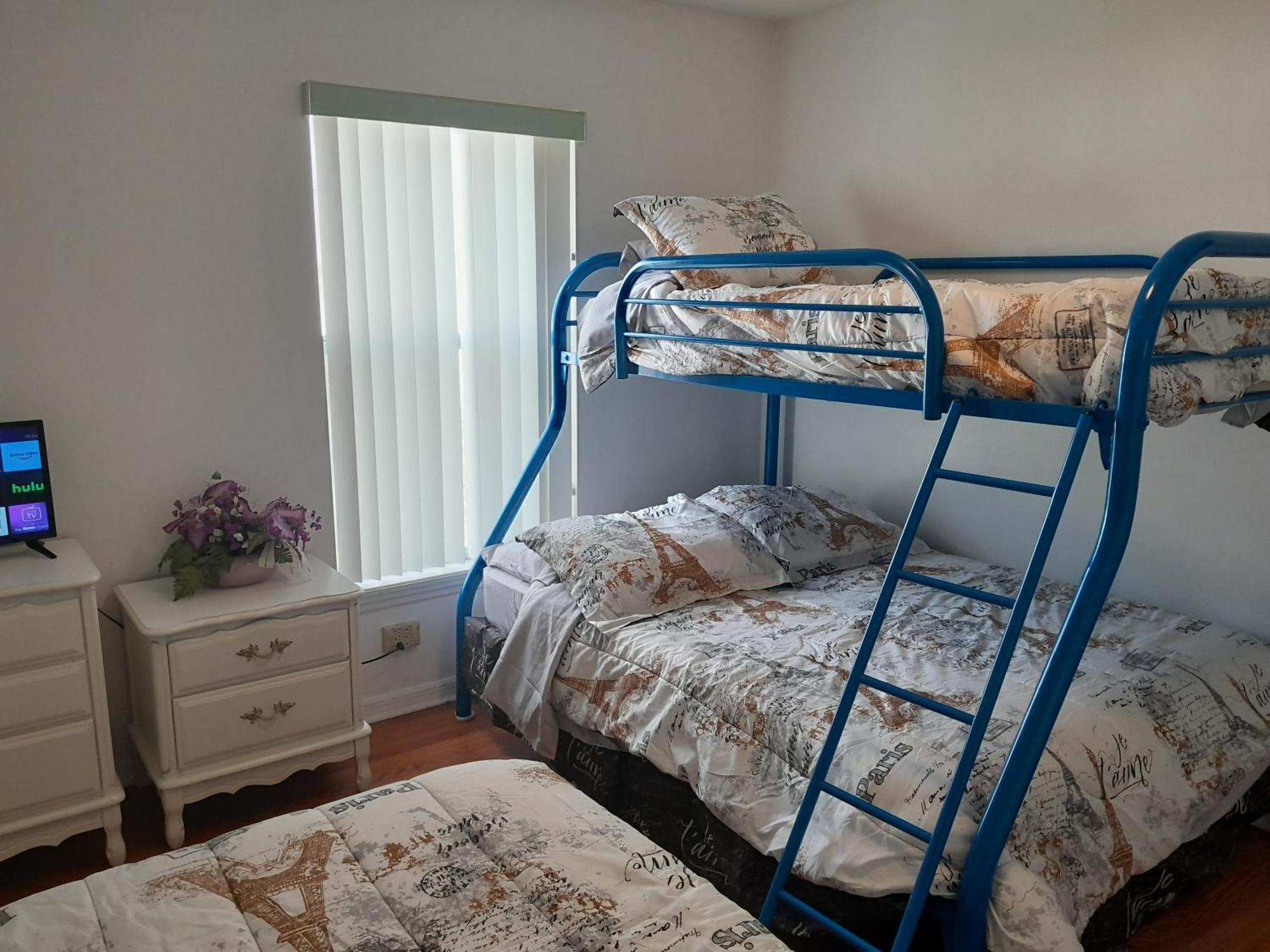 אורלנדו Three-Bedroom House In Clear Creek מראה חיצוני תמונה