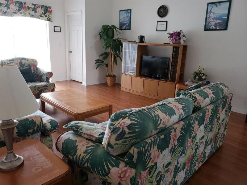 אורלנדו Three-Bedroom House In Clear Creek מראה חיצוני תמונה
